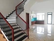 Hình ảnh Cho thuê nhà 3 tầng mới keng gần đường Nguyễn Phước Lan
