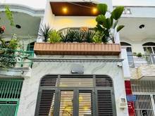 Hình ảnh Nhà 2 lầu sân thượng, 4x9 mới xây SHR ngay trường cấp 3
