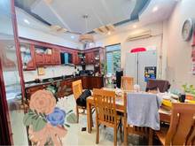 Hình ảnh Bán nhà ngọc thụy 52m 5 tầng, 10m ô tô tránh,4 ngủ