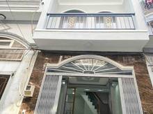 Hình ảnh Li dị bán gấp nhà 1 trệt 1 lầu Bùi Văn Ba 71m2 giá 1,15 tỷ - gần chợ