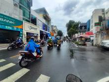 Hình ảnh Cho thuê nhà mới  nguyên căn đường Lam Sơn, P2, Q. Tân Bình.