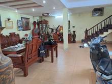 Hình ảnh Cho thuê Phố Linh Lang 150m2 x 4T, 1 hầm làm nhà hàng,café, VP