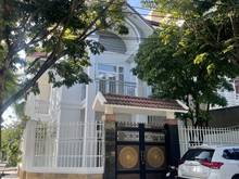 Hình ảnh Biệt thự Góc 2 mặt tiền, thoáng mát, yên tĩnh an ninh 3 tầng , 9 phòng