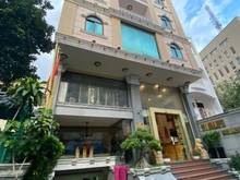 Hình ảnh Chị tôi cần bán building 373C Nguyễn Trãi, trung tâm Q. 1. DT: 10*20m