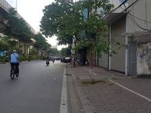 Hình ảnh Bán nhà Phố Hào Nam, 3 gác, 3 mặt thoáng, DT: 35m2, Giá: 3,75 tỷ
