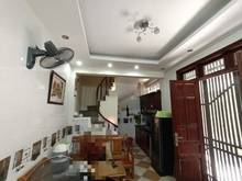 Hình ảnh Bán Nhà Đường Tân Mai - Hoàng Mai , 32m2 x 5T, Giá Hơn 2 Tỷ,ngõ ô tô.