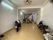Hình ảnh Nhà quận 11 cần cho thuê, hẻm thông tá lả