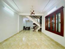 Hình ảnh Nhà 1 trệt 1 lầu Lý Phục Man,Quận 7,Hẻm xe hơi,56m2,có sổ riêng,