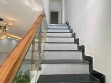 Hình ảnh Bán gấp nhà hẻm ô tô đường Võ Văn Tần, P. 6, Q. 3, DT 60m2, SHR