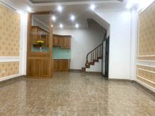Hình ảnh Bán nhà ngõ 462 Đường Bưởi, Ba Đình 42m2 xây 5 tầng giá 5 tỷ