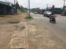 Hình ảnh Bán gấp 360m2 sẵn 100m thổ cư, mt đường nhựa 8m.