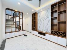 Hình ảnh Bán nhà 94 Tân Mai, 40m2x5T, 10m ra đường ôtô, ngõ thông. Giá 5 tỷ