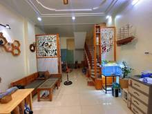 Hình ảnh Chủ nhà cần bán nhà nằm trên phố Khâm Thiên
