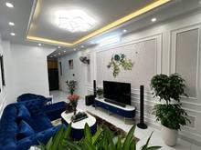 Hình ảnh Nhà cần bán tại Đường Láng, Đống Đa - 4 tầng 4 Phòng ngủ