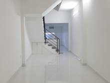 Hình ảnh Ly Dị chia Ts bán nhà Cách Mạng Tháng 8 Q10 65m2 giá chỉ 1tỷ367tr, SHR