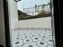 Hình ảnh Nhỉnh 4 T.y có nhà 5tầng-MỚI- Xuân Thủy-Cầu Giấy, Cạnh Các Trường Đại