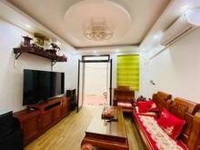 Hình ảnh Bán nhà 4,5 tầng dân xây , ngõ nông ô tô con đỗ cổng tại Thanh Am , LB