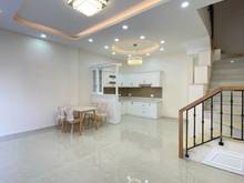Hình ảnh Chính chủ cần bán nhà Phan Văn Trị , 42m2, 4Pn, 6 toilet 7.5 tl, T2LST