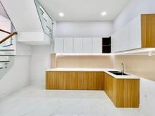 Hình ảnh Bán gấp nhà Ông Ích Khiêm 67m²gần chợ - hẻm xe hơi - có sổ