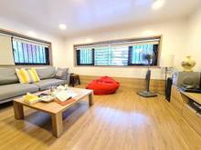 Hình ảnh Bán gấp nhà thịnh hào, 80m2, 14.2 tỷ, vỉa hè, lô góc, gara, kinh