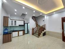 Hình ảnh Chưa đến 3 tỷ, nhà cổ điển A Tứ Hiệp, 5 tầng , nhà đẹp mới KOONG