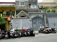Hình ảnh Cho Thuê Mặt Tiền Ngang 8 - 2 Lầu ngay Trung Tâm Phường Đakao Quận 1