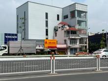 Hình ảnh Bán Gấp Nhà C4 ngang 10m Tiện xây Hầm 8 Lầu MT 334 Nguyễn Văn Linh,Q7