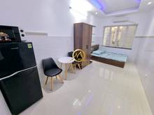 Hình ảnh Phòng dt 35m2, trang bị đầy đủ tiện ích, giáp Q1, Q3,...