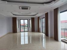 Hình ảnh Bán tòa nhà Võ Chí Công 70m2 x 7 Tầng Phân lô-Ô tô tránh-Thang máy