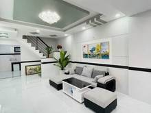 Hình ảnh Cần bán gấp nhà 1T 1L gần chợ Bến Lức