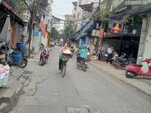 Hình ảnh Bán nhà phố Hoàng Ngân, 7 tầng thang máy, cho thuê 30 triệu/tháng