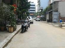 Hình ảnh Bán nhà Lạc Long Quân, Tây Hồ 44m2x5T ,MT 4,75m :Giá 14.3 tỷ (Ô tô đỗ)