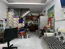 Hình ảnh Hẻm rộng thoáng, xe hơi/xe tải vừa ra vào thoải mái. Khu dân cư đông