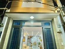 Hình ảnh Trả nợ bán nhà xinh 1T1L 49M2 Đoàn Văn Bơ, quận 4 SHR, HXH
