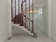 Hình ảnh Bán nhà vài bước ra chợ Văn Điển , 4 tầng, 3 mặt thoáng, 3 gác đỗ cửa