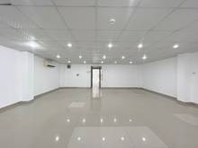 Hình ảnh Văn phòng View kính - 60m2 Giá rẻ hẻm 73 Hoàng Văn Thụ Phú Nhuận
