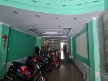 Hình ảnh Bán mặt tiền Thích Quảng Đức, 121m2, 6 tầng, 1 đời chủ, chỉ 21,5 tỷ.