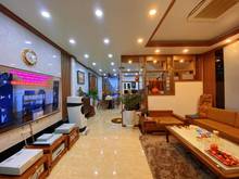 Hình ảnh Bán nhà mới hiện đại Full nội thất tiền tỷ ngõ 3 Nguyễn Hoàng. DT 90m