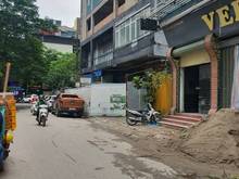 Hình ảnh Cho thuê nhà 7 tầng, thang máy, mặt tiền 7m phố Thái Hà