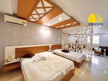 Hình ảnh CHDV Full NT gỗ mới 100%, bếp riêng, có phòng khách tại Lê Lai Q1