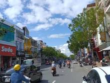 Hình ảnh Bán nhà phố kinh doanh mặt tiền 5,4m đường LÊ DUẨN, gần Hoàng Hoa Thám