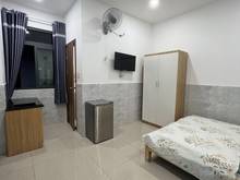 Hình ảnh Căn Hộ Q3 Full nội thất cửa sổ lớn thoáng mát gần ngã sáu Cộng Hoà