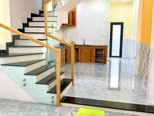 Hình ảnh Bán nhà Quang Trung ngang 4m dài 10m, hẻm 7 chỗ, nội thất gỗ