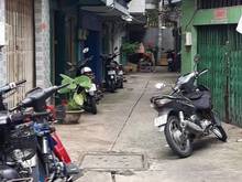 Hình ảnh Bán nhà riêng đường Lạc Long Quân, Quận 11, 2 tầng, nhỉnh 3 tỷ