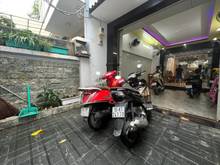 Hình ảnh Bán nhà  Bàu Bàng Dt 135m2, nhà 3 tầng, Vip Tân Bình, giá 17 tỷ xíu