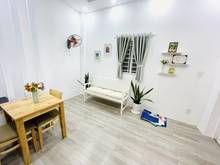 Hình ảnh Bán nhà Tân Phú xinh lung linh - Hẻm xe hơi- Âu Cơ - 3 Tầng-Nhỉnh 2 tỷ