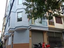 Hình ảnh Cho thuê nhà Lê văn lương 90m2x4T, ô tô đỗ cửa