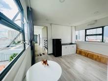 Hình ảnh PENTHOUSE xịn xò cho anh chị em-ngay Tân Phú