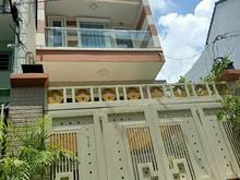 Hình ảnh Căn nhà Hẻm ô trên trục Nguyễn Văn Nghi, 2 lầu ST. Giá 10,8 tỷ