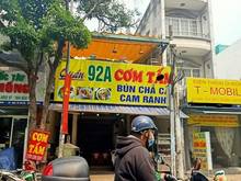 Hình ảnh Bán nhà mặt tiền, cấp 4 đường Phạm Văn Bạch, DT 4,3 x 24m